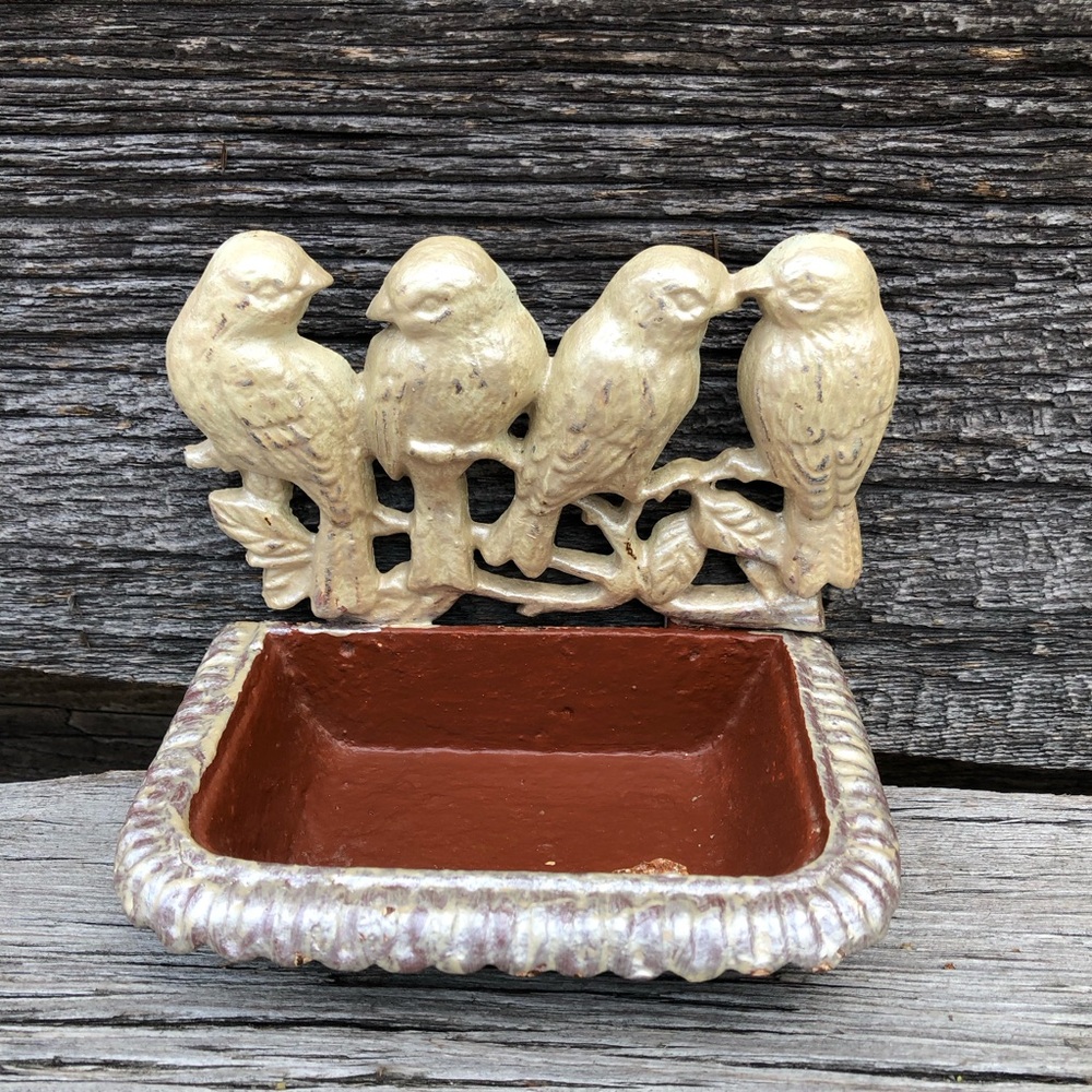 Shabby Chic cast iron soap dish holder Bird feeder sparrow birds garden decor